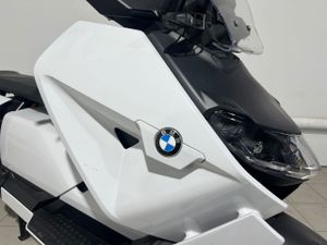 BMW CE 04   - Foto 13