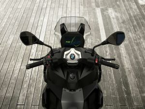 BMW C 400 X   - Foto 3