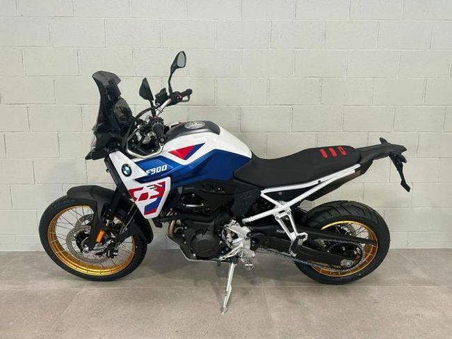 BMW F 900 GS 