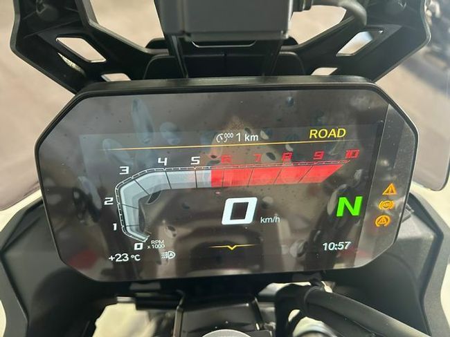 BMW F 900 GS 