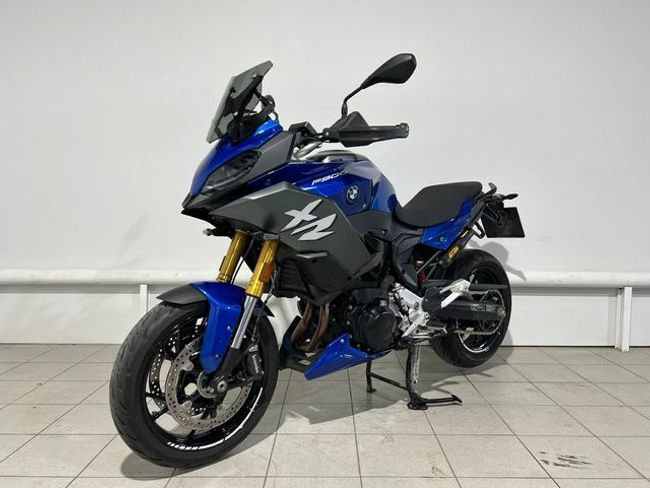 BMW F900 XR 