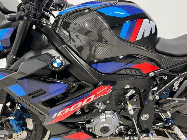 BMW M 1000 R 