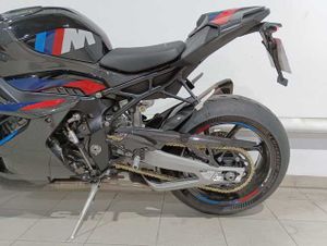 BMW M 1000 RR   - Foto 15
