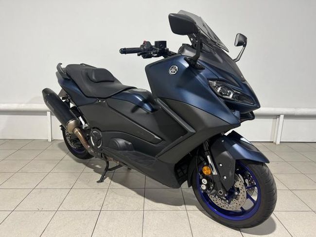 Yamaha TMAX 560 