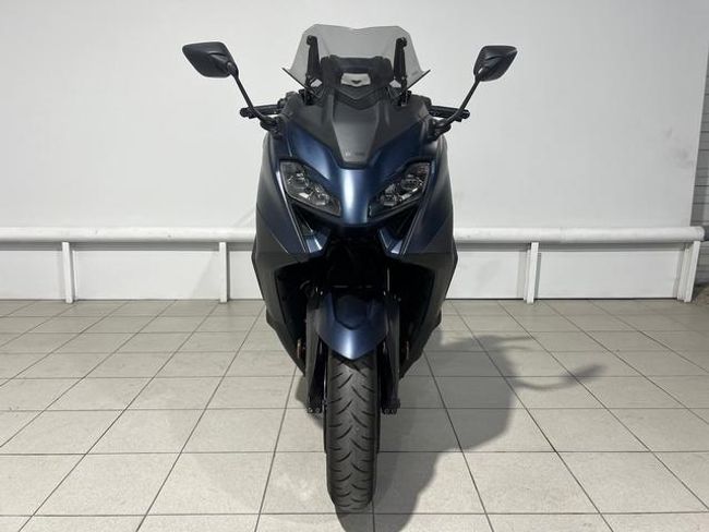 Yamaha TMAX 560 