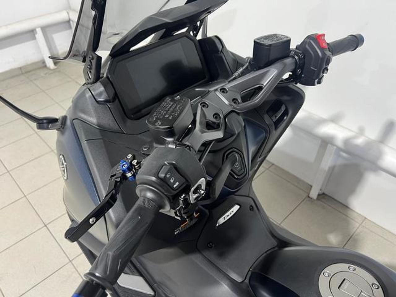 Yamaha TMAX 560  - Foto 8
