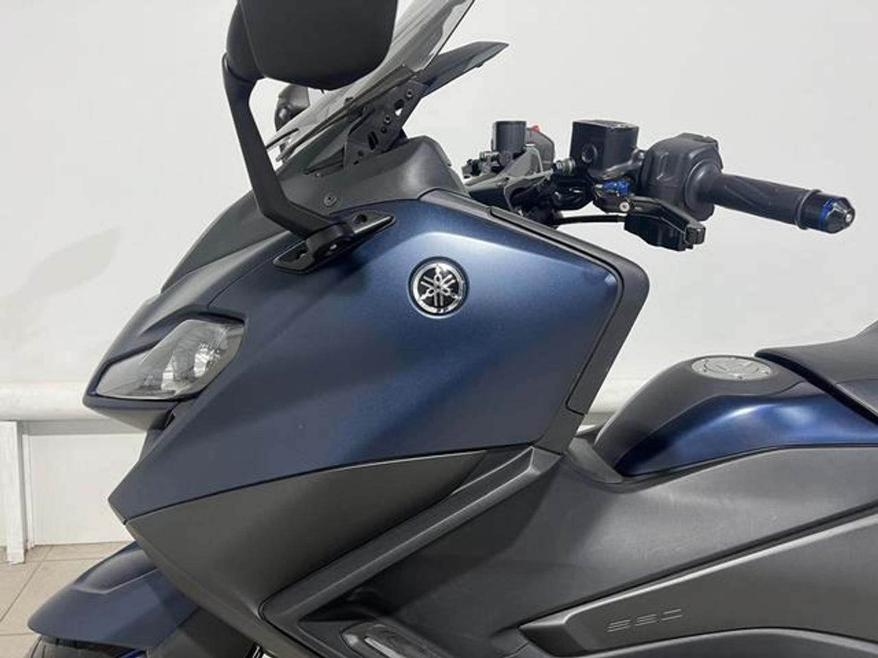 Yamaha TMAX 560  - Foto 11