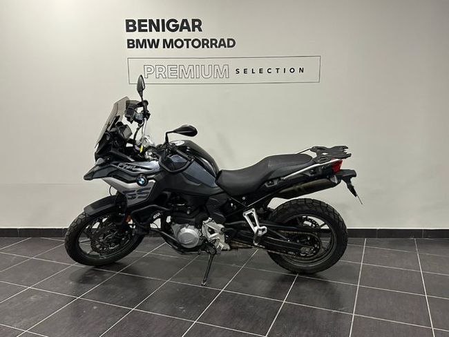 BMW F750GS 