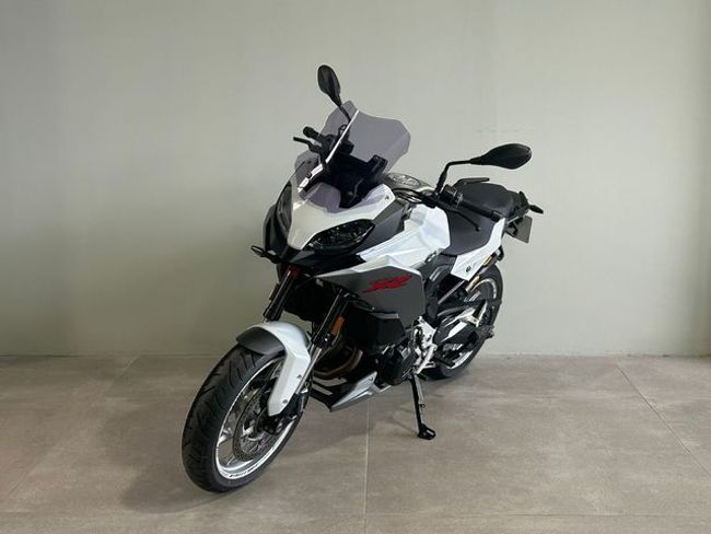 BMW F900 XR 