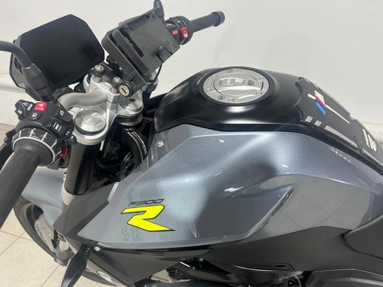 BMW F 900 R    - Foto 9
