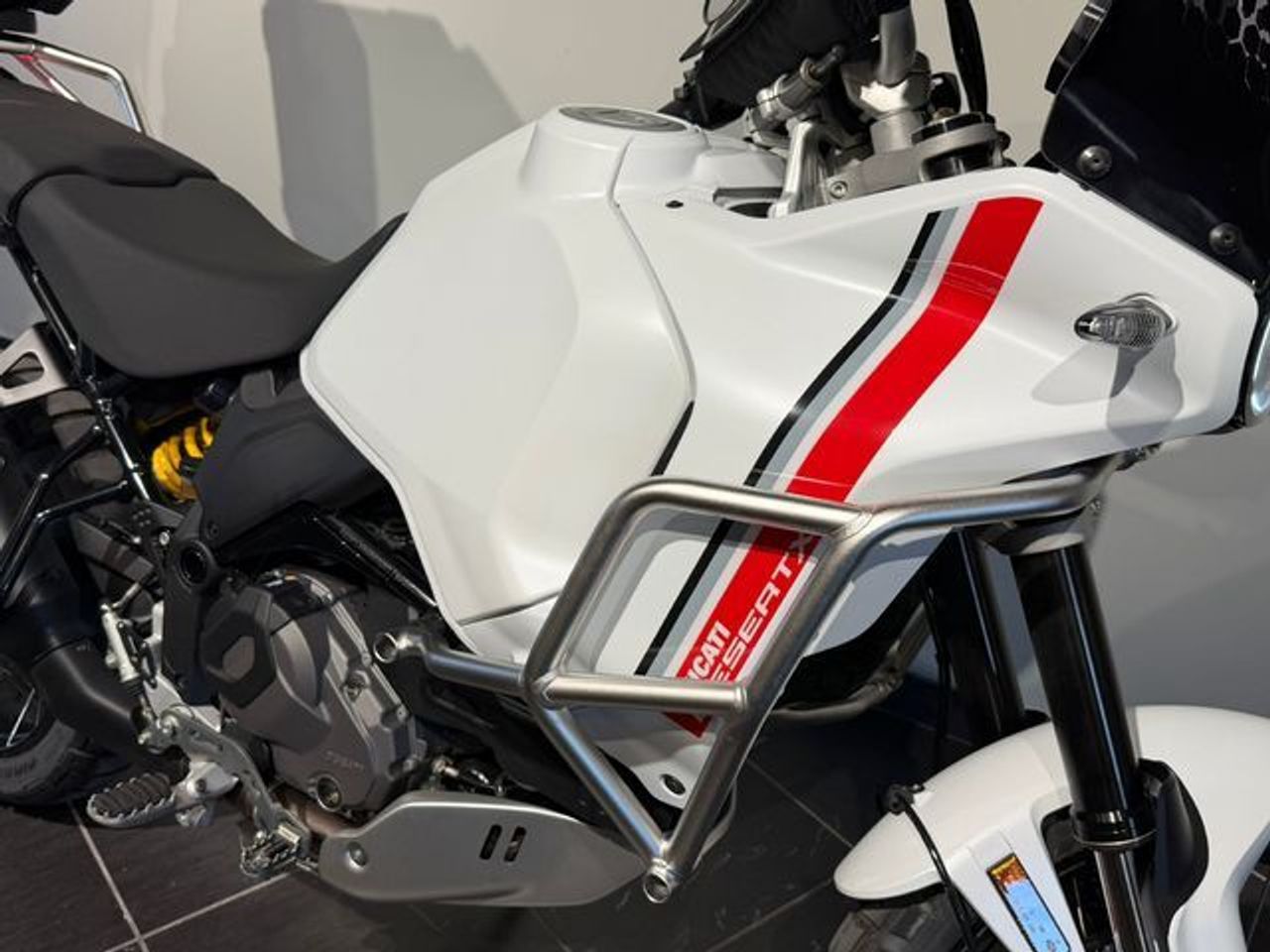 Ducati DesertX   Gasolina - Foto 12