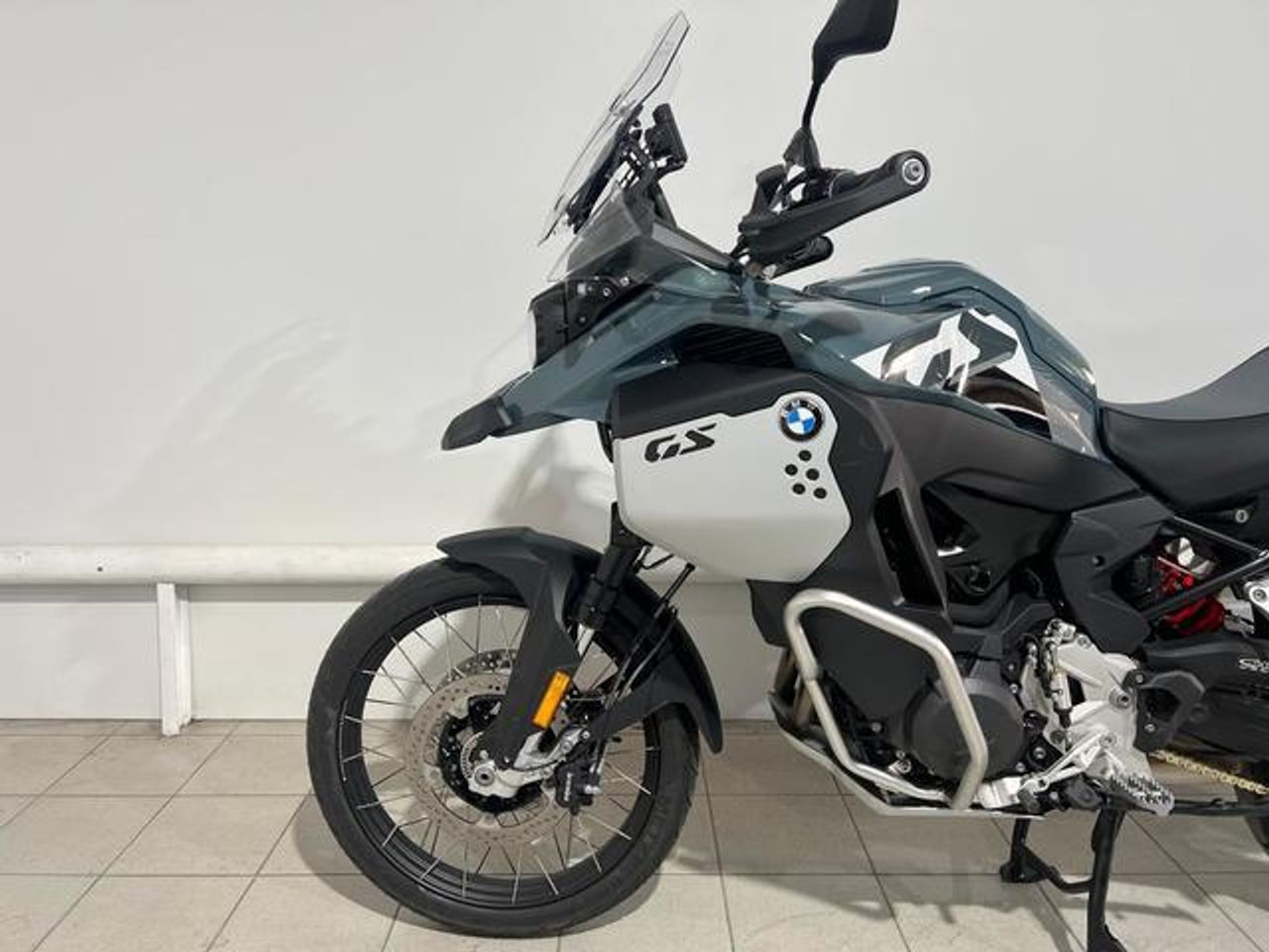 BMW F 900 GS Adventure   Gasolina - Foto 8