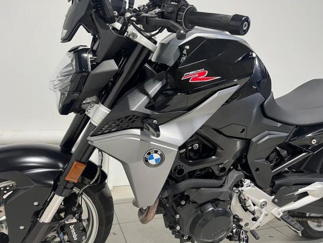 BMW F900R 