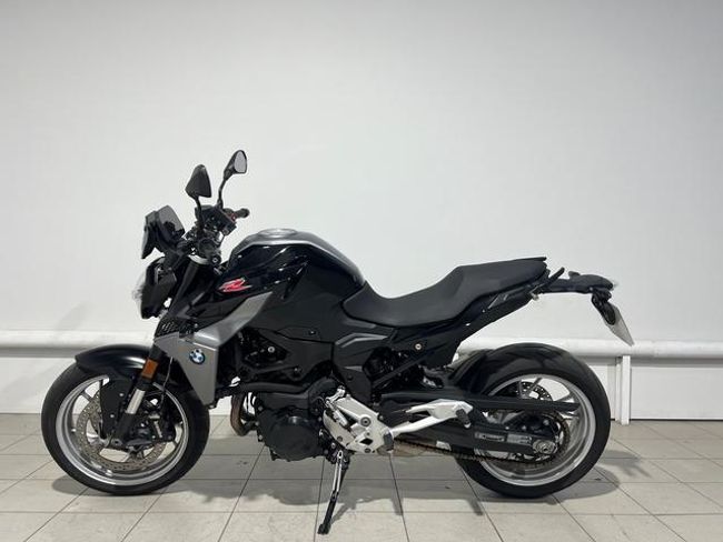 BMW F900R 