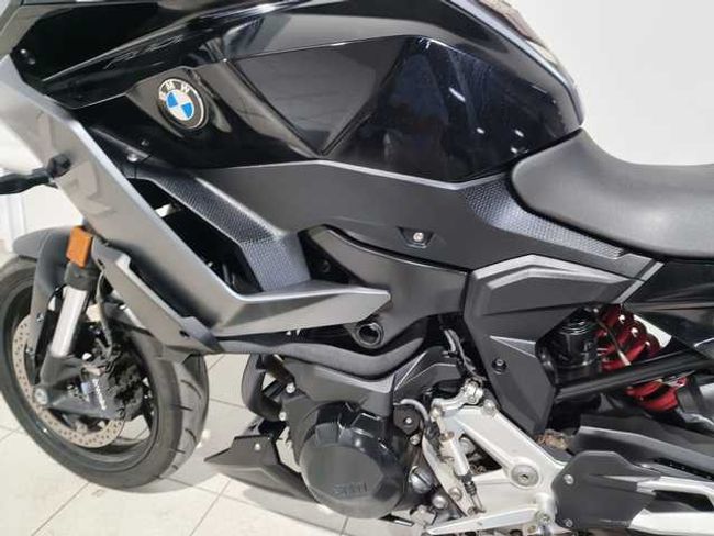 BMW F900 XR 