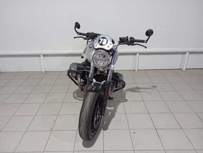 BMW R nineT 