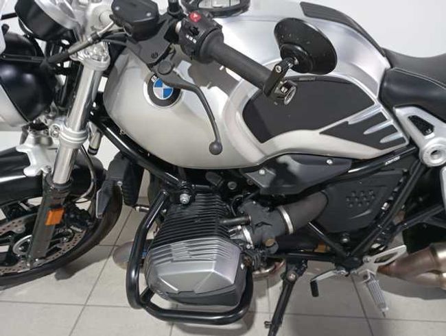 BMW R nineT 
