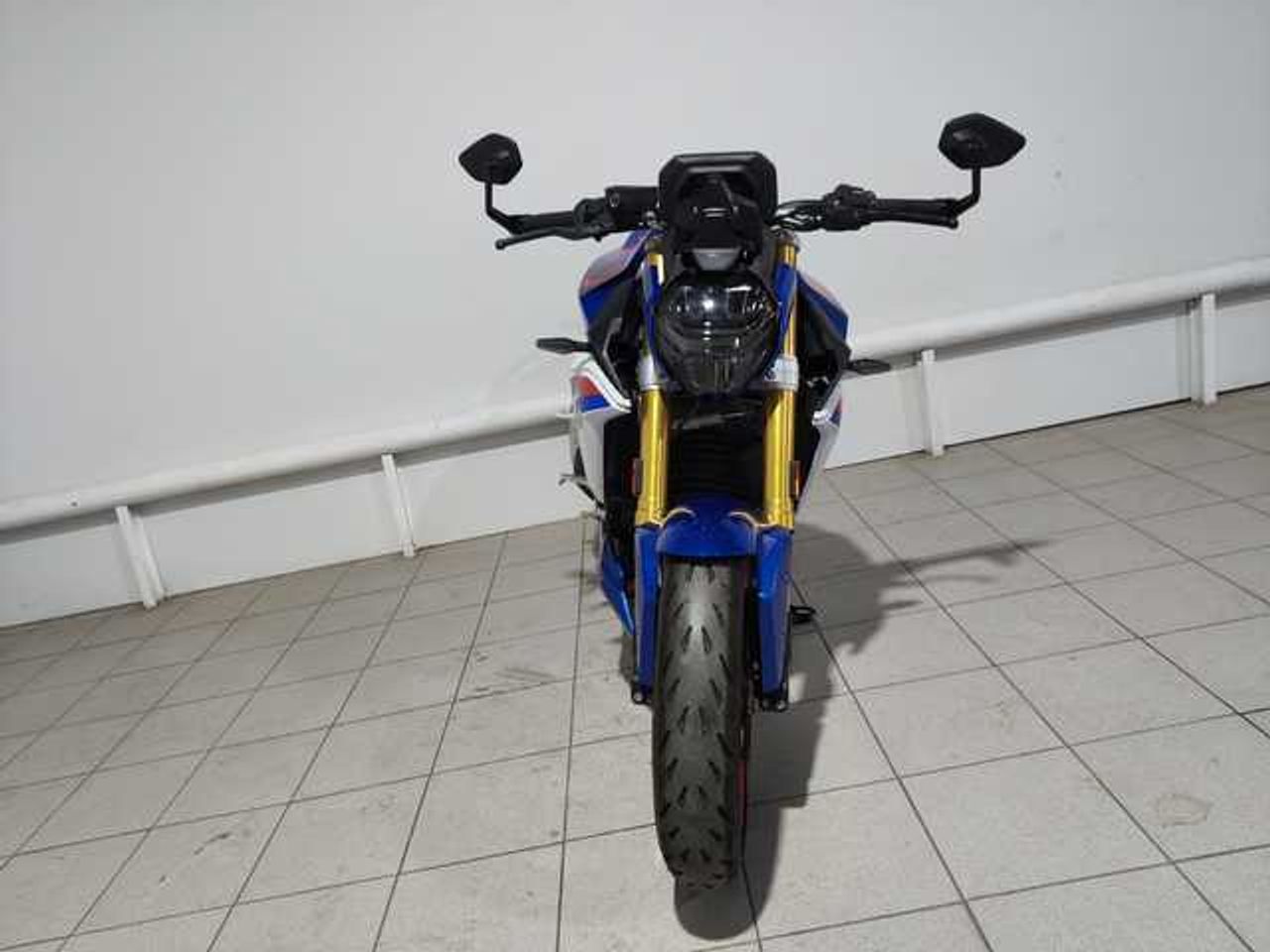 BMW F900R   Gasolina - Foto 4