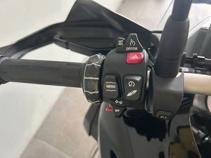 BMW F 900 GS Adventure   Gasolina - Foto 13